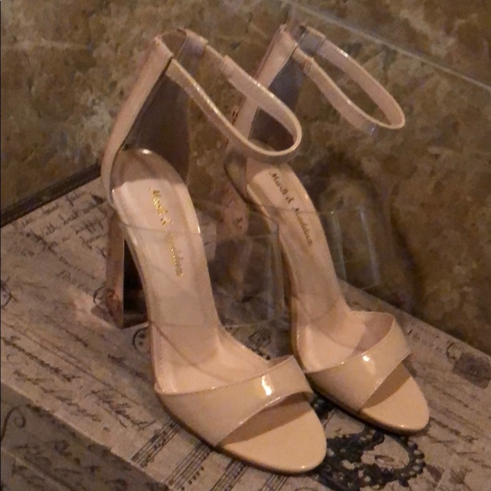 Beautiful heals !